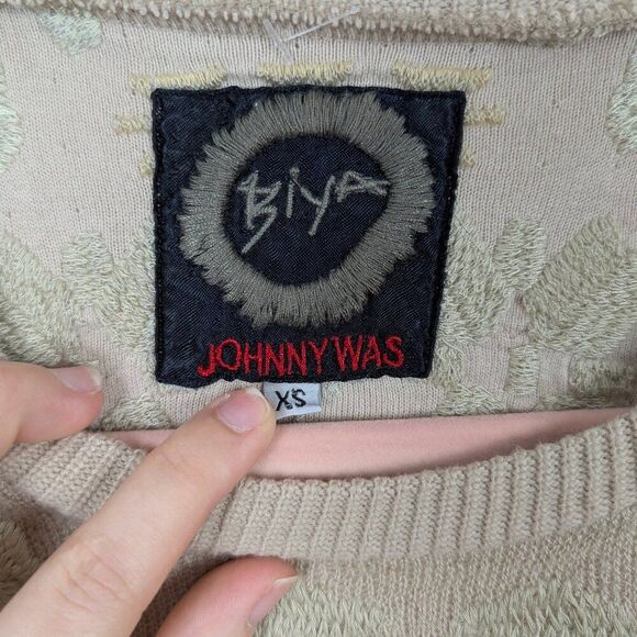 Johnny Was | Embroidered Floral Long Sleeve Sweater Size Extra Small - Picture 8 of 11